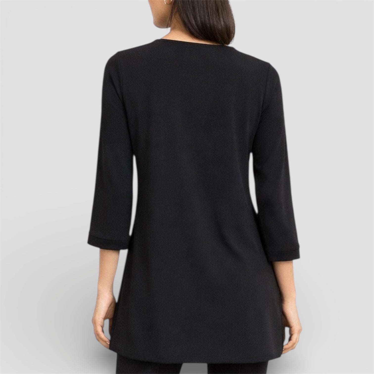 BLUSA SCOLLO QUADRATO